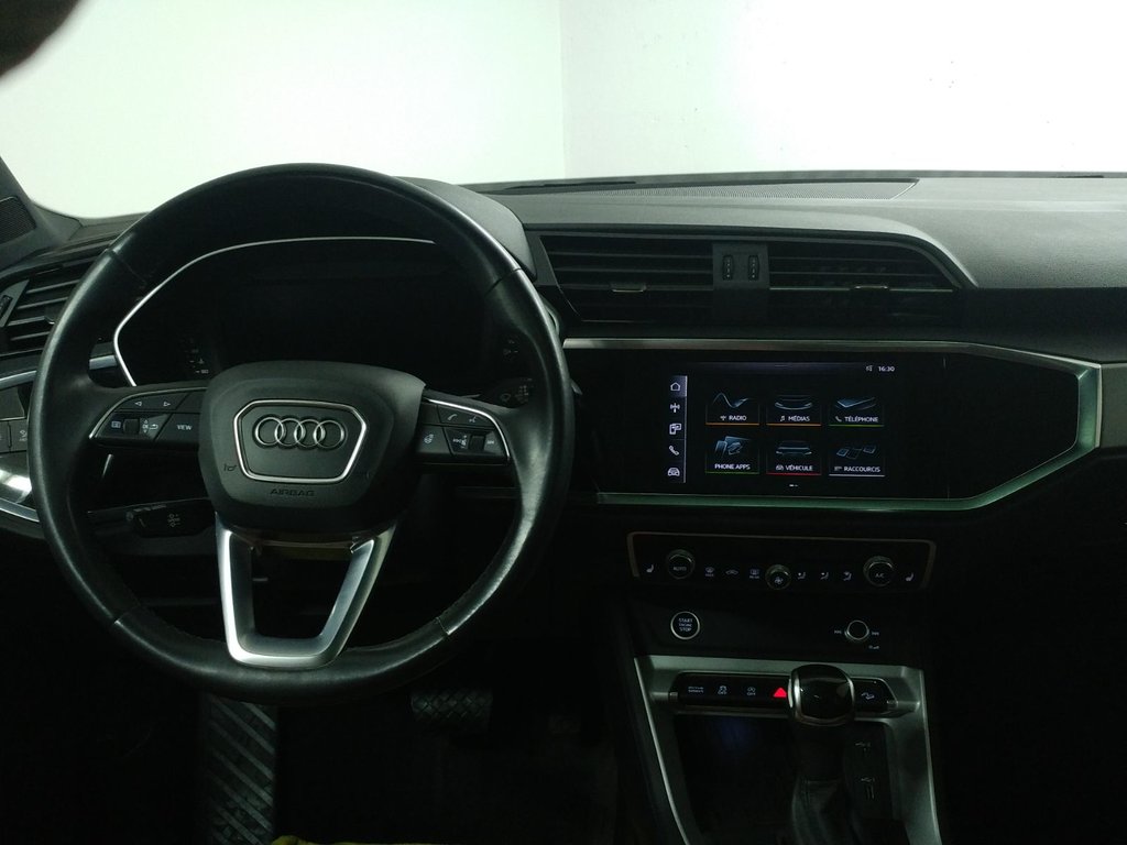 2021 Audi Q3 45 TFSI PROGRESSIV QUATTRO TOIT|ANGLE MORT|CARPLAY in Laval, Quebec - 10 - w1024h768px