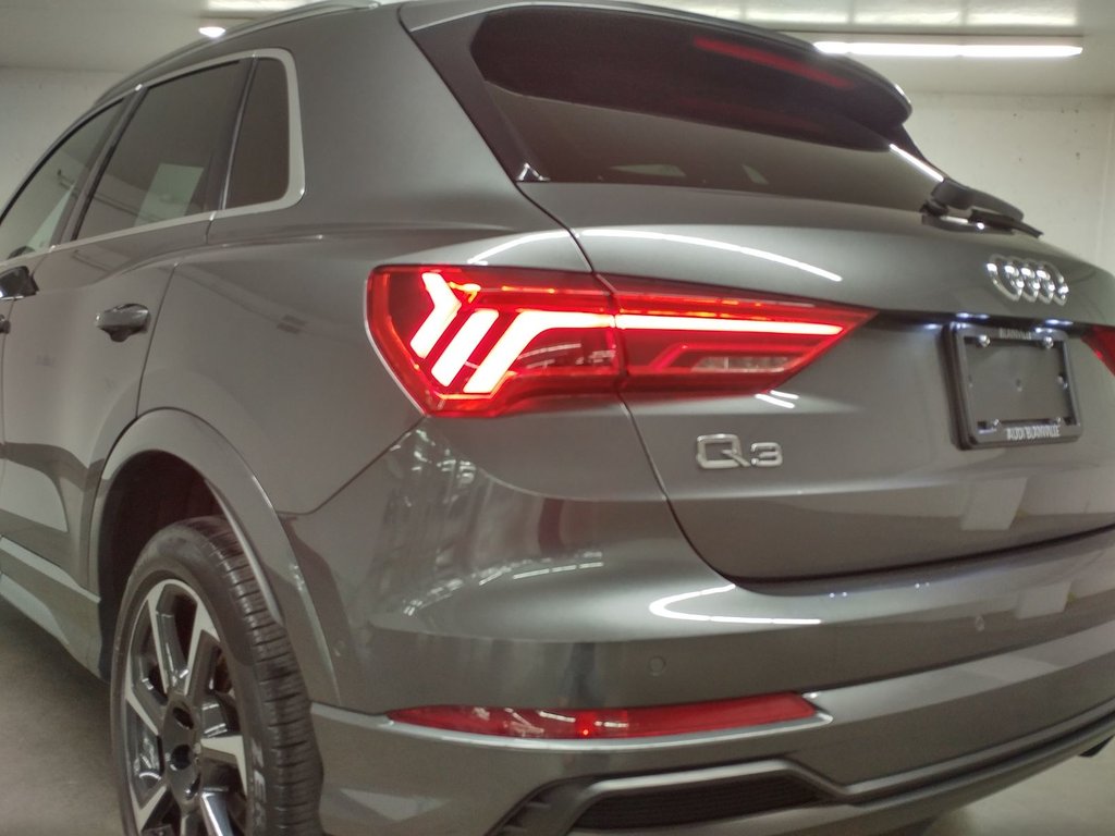 Audi Q3 TECHNIK S-LINE ADV DRIVER ASSIST|TOIT|B&O|CARPLAY 2021 à Laval, Québec - 20 - w1024h768px