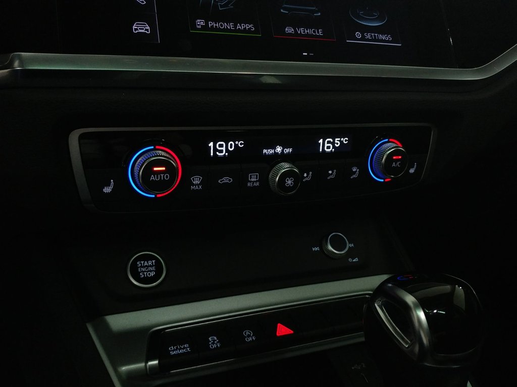 2022  Q3 45 KOMFORT QUATTRO TOIT | CARPLAY | CAMERA in Laval, Quebec - 16 - w1024h768px