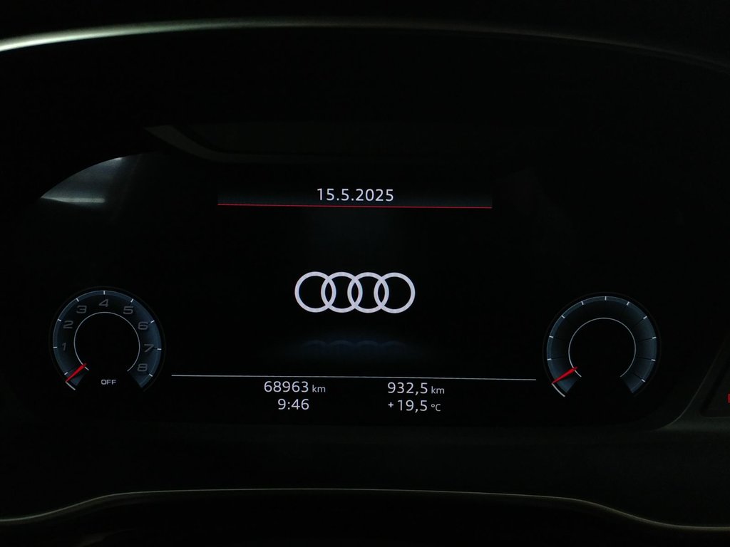 2022 Audi Q3 TECHNIK S-LINE BLACK PACK | TOIT | CARPLAY | SONOS in Laval, Quebec - 13 - w1024h768px