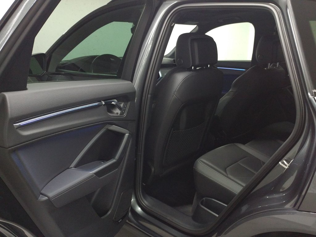 2022 Audi Q3 TECHNIK S-LINE BLACK PACK | TOIT | CARPLAY | SONOS in Laval, Quebec - 9 - w1024h768px
