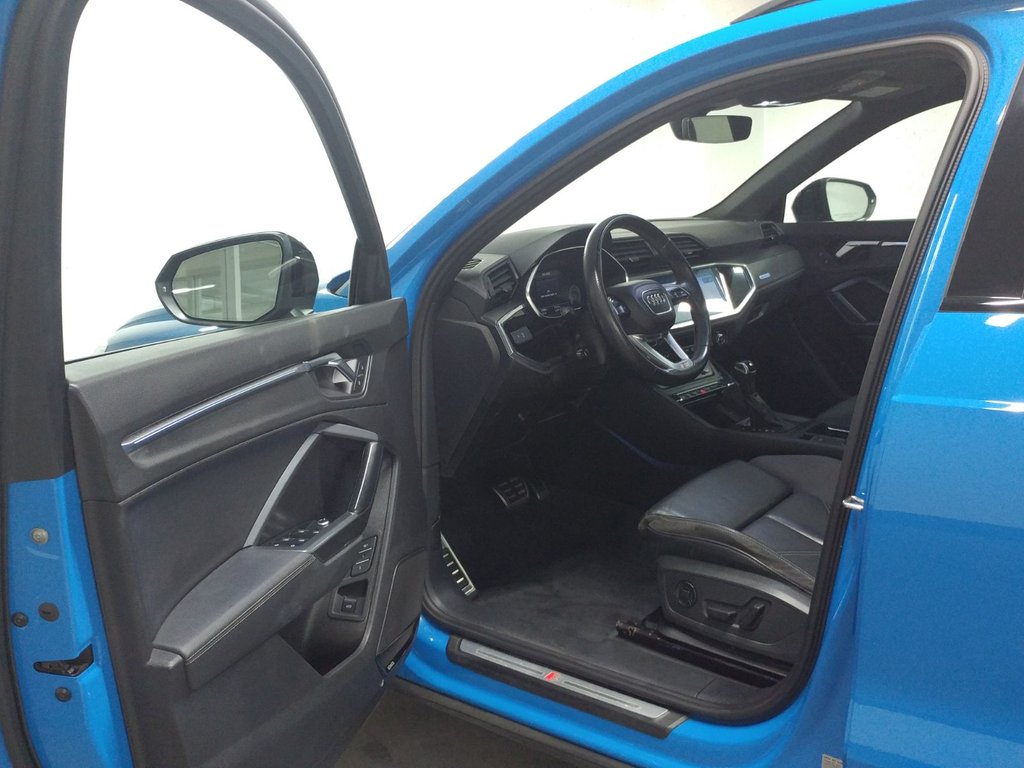 Audi Q3 TECHNIK QUATTRO S-LINE BLACK OPTIC|TOIT|CARPLAY 2022 à Laval, Québec - 12 - w1024h768px