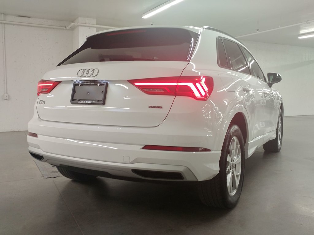 2022 Audi Q3 45 KOMFORT QUATTRO TOIT PANO|CARPLAY|CAMERA in Laval, Quebec - 4 - w1024h768px