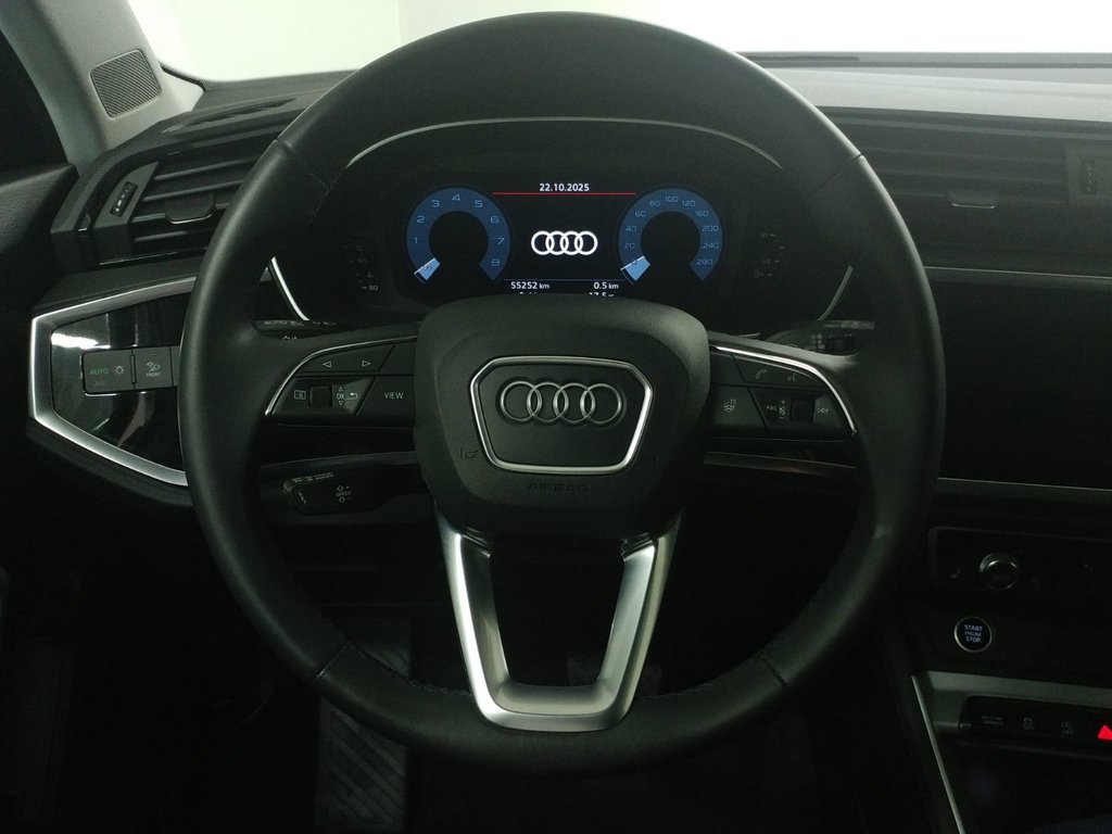 2022 Audi Q3 45 KOMFORT QUATTRO TOIT PANO|CARPLAY|CAMERA in Laval, Quebec - 17 - w1024h768px