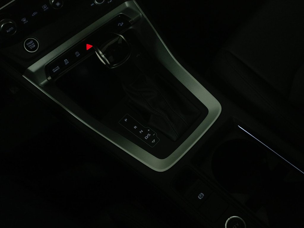 2022 Audi Q3 45 KOMFORT QUATTRO TOIT PANO|CARPLAY|CAMERA in Laval, Quebec - 16 - w1024h768px