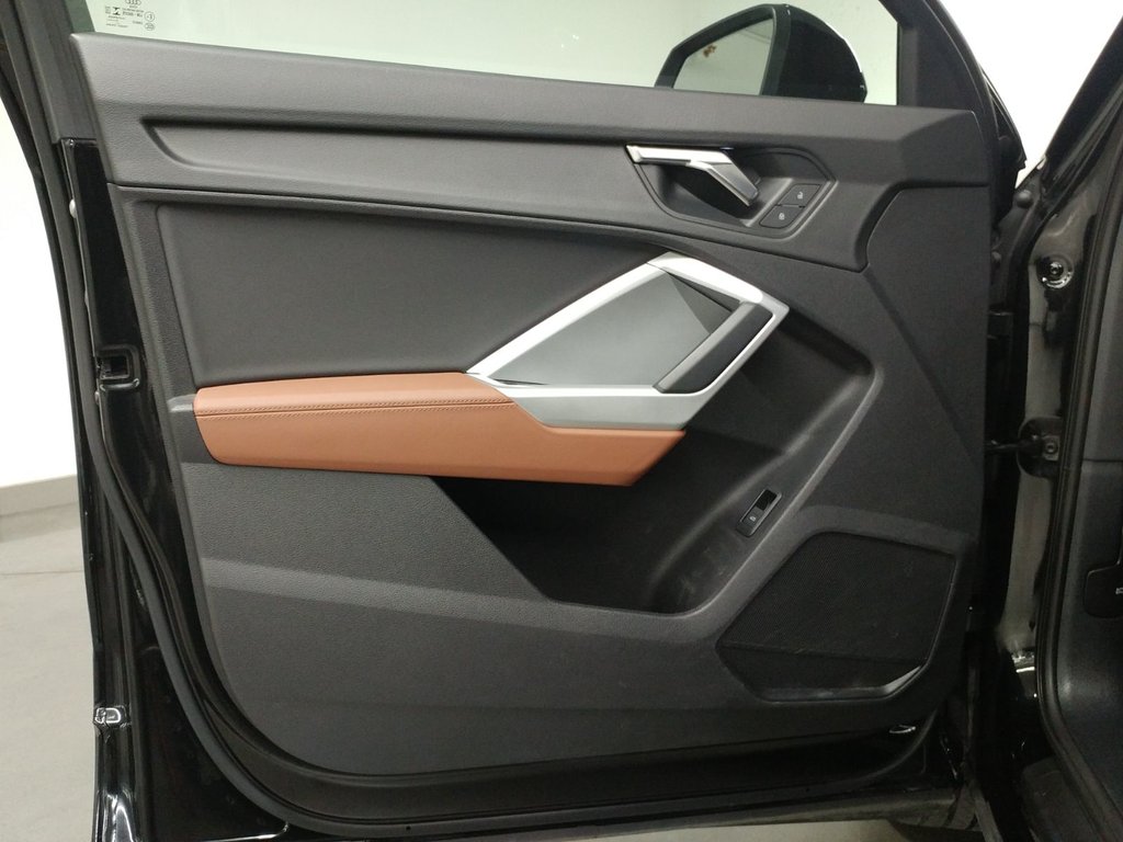 2022 Audi Q3 45 KOMFORT QUATTRO TOIT PANO|CARPLAY|CAMERA in Laval, Quebec - 11 - w1024h768px