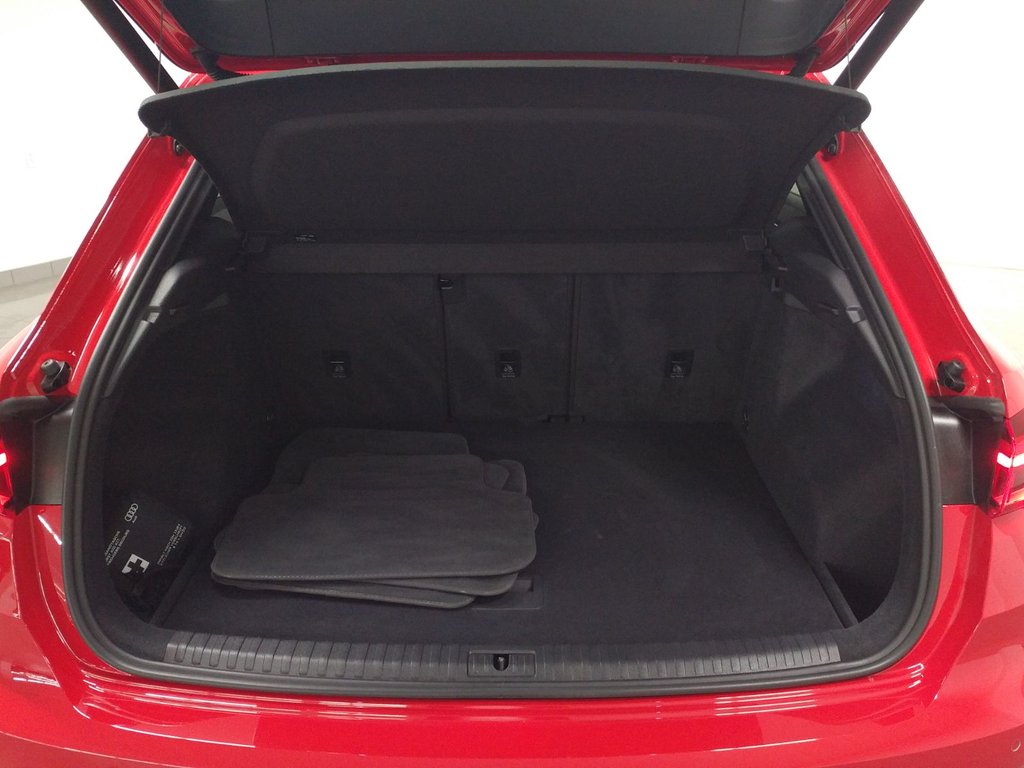 2022 Audi Q3 KOMFORT QUATTRO VORSPRUNG TOIT|ANGLE MORT|CARPLAY in Laval, Quebec - 8 - w1024h768px