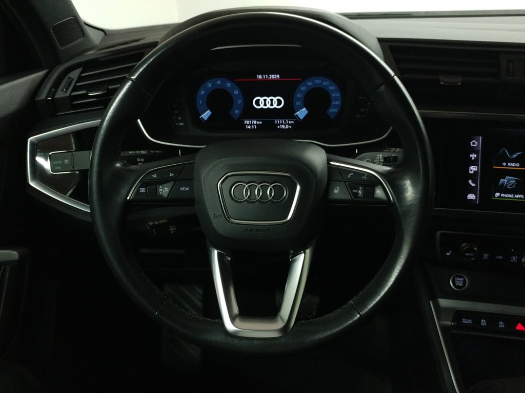 2022 Audi Q3 KOMFORT QUATTRO VORSPRUNG TOIT|ANGLE MORT|CARPLAY in Laval, Quebec - 17 - w1024h768px