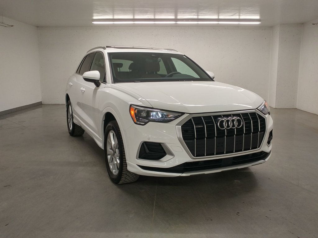 2022 Audi Q3 PROGRESSIV QUATTRO TOIT PANO|ANGLE MORT|CARPLAY in Laval, Quebec - 1 - w1024h768px