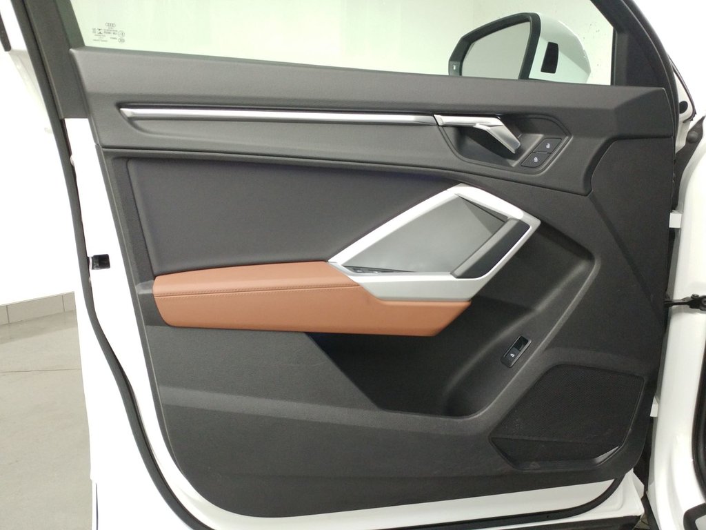 2022 Audi Q3 PROGRESSIV QUATTRO TOIT PANO|ANGLE MORT|CARPLAY in Laval, Quebec - 11 - w1024h768px