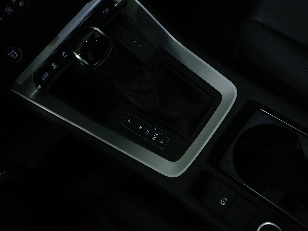 2022 Audi Q3 KOMFORT QUATTRO TOIT PANO|CARPLAY|CAMERA in Laval, Quebec - 16 - w1024h768px