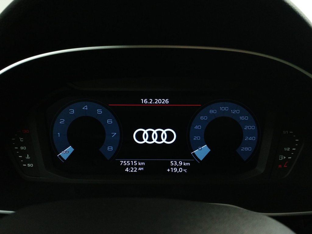 2022 Audi Q3 KOMFORT QUATTRO TOIT PANO|CARPLAY|CAMERA in Laval, Quebec - 13 - w1024h768px