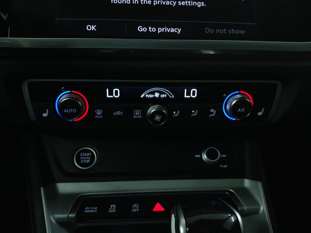 2022 Audi Q3 KOMFORT VORSPRUNG BLACK OPTICS TOIT|CARPLAY|CAMERA in Laval, Quebec - 15 - w1024h768px
