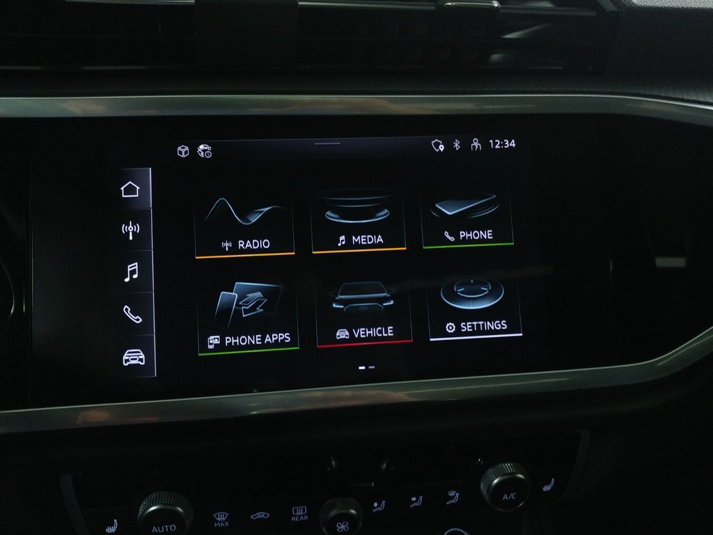 2022 Audi Q3 KOMFORT VORSPRUNG BLACK OPTICS TOIT|CARPLAY|CAMERA in Laval, Quebec - 14 - w1024h768px
