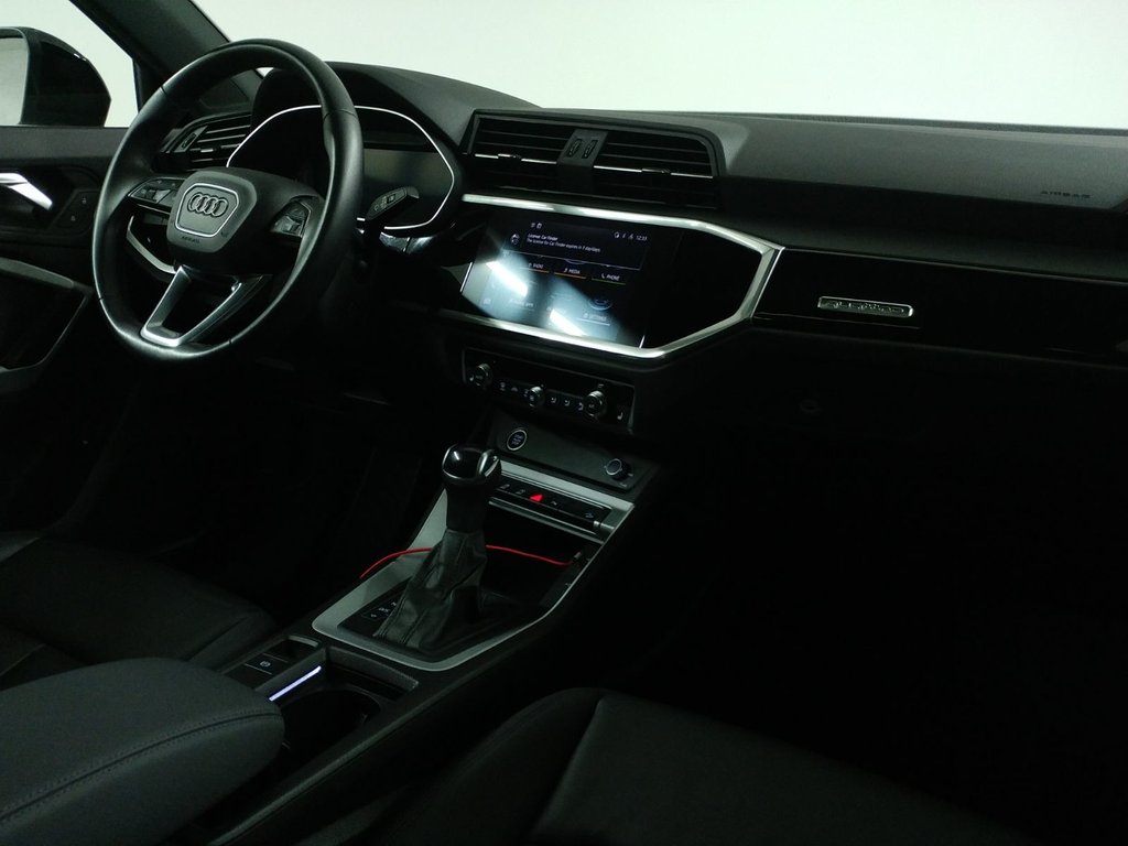 2022 Audi Q3 KOMFORT VORSPRUNG BLACK OPTICS TOIT|CARPLAY|CAMERA in Laval, Quebec - 7 - w1024h768px