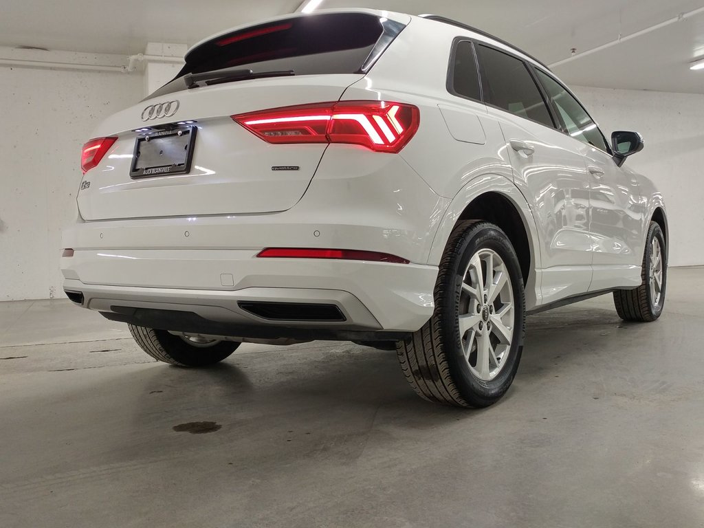 Audi Q3 45 KOMFORT QUATTRO TOIT PANO|CARPLAY|CAMERA 2023 à Laval, Québec - 4 - w1024h768px