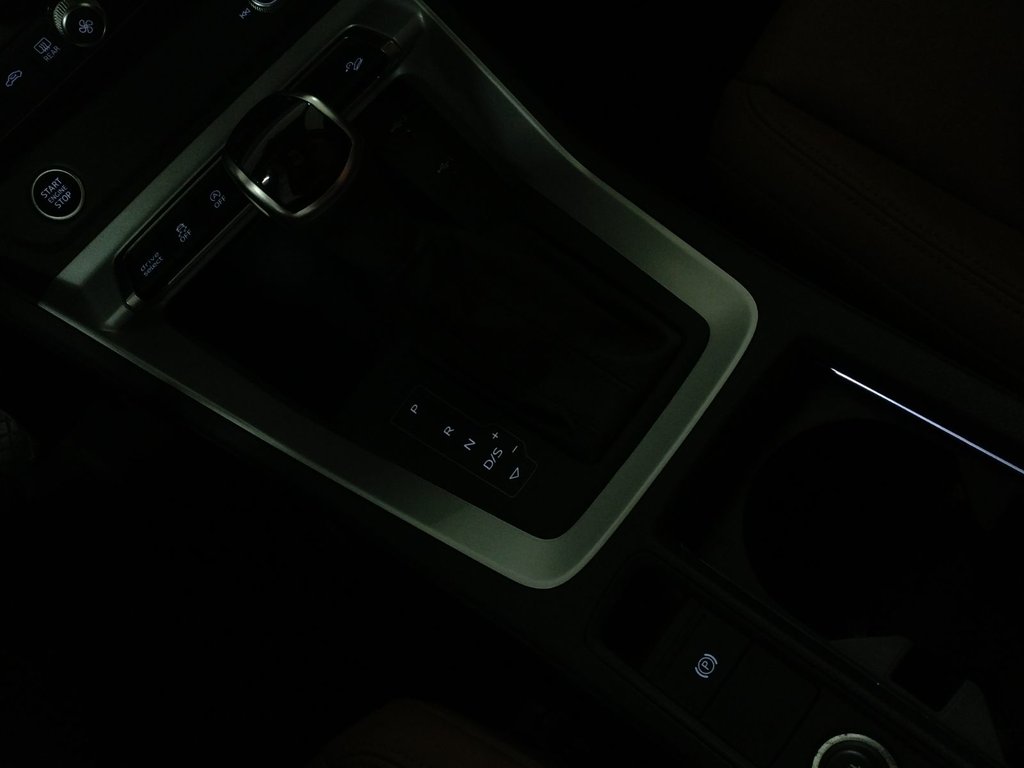 2023 Audi Q3 45 KOMFORT QUATTRO TOIT PANO|CARPLAY|CAMERA in Laval, Quebec - 16 - w1024h768px