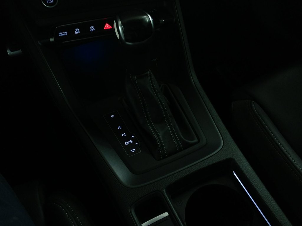 2023 Audi Q3 45 PROGRESSIV S-LINE BLACK OPTIC TOIT|CARPLAY in Laval, Quebec - 16 - w1024h768px