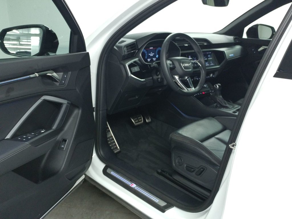 2023 Audi Q3 45 PROGRESSIV S-LINE BLACK OPTIC TOIT|CARPLAY in Laval, Quebec - 11 - w1024h768px