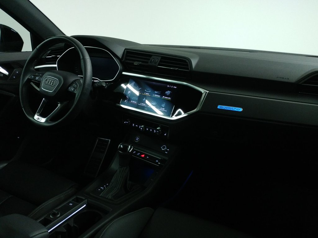 2023 Audi Q3 45 PROGRESSIV S-LINE BLACK OPTIC TOIT|CARPLAY in Laval, Quebec - 7 - w1024h768px