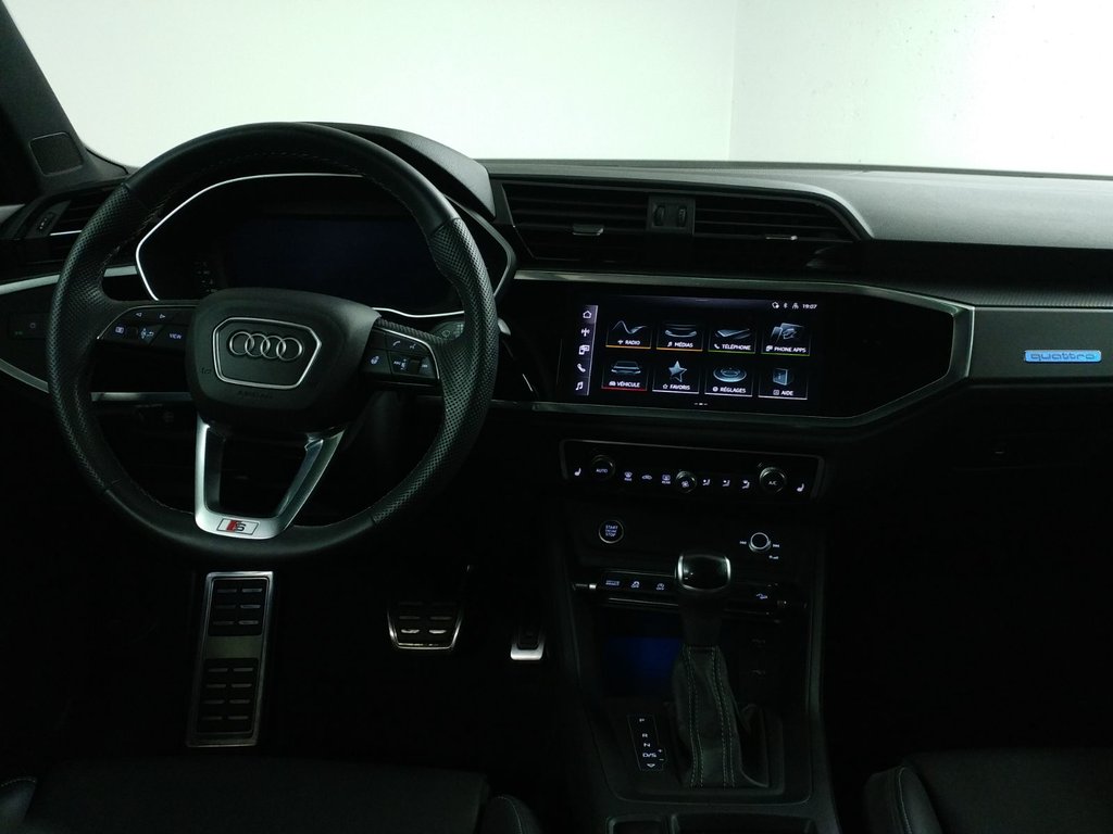 2023 Audi Q3 45 PROGRESSIV S-LINE BLACK OPTIC TOIT|CARPLAY in Laval, Quebec - 10 - w1024h768px