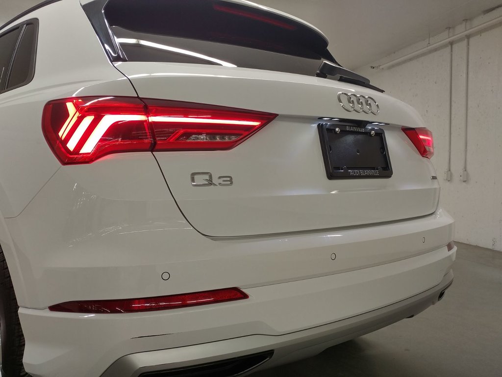 Audi Q3 KOMFORT QUATTRO TOIT | CAMERA | CARPLAY 2024 à Laval, Québec - 20 - w1024h768px