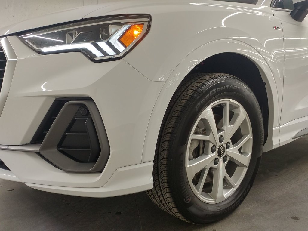 2024 Audi Q3 45 KOMFORT QUATTRO TOIT | CARPLAY | CAMERA in Laval, Quebec - 6 - w1024h768px