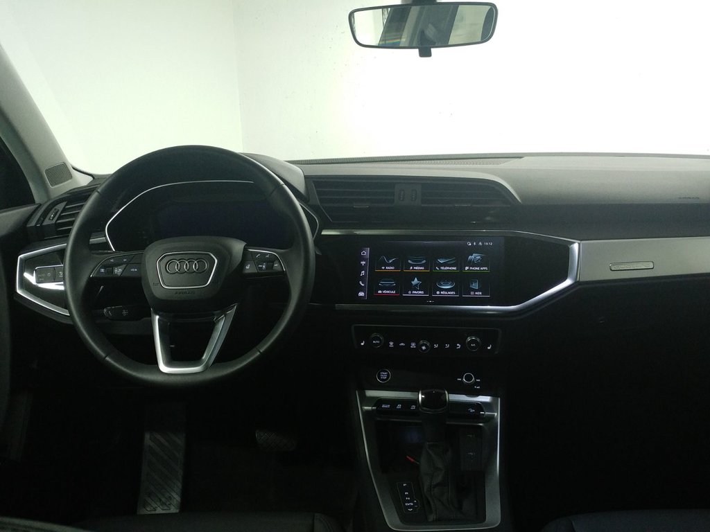 Audi Q3 45 KOMFORT QUATTRO TOIT PANO | CARPLAY | CAMERA 2024 à Laval, Québec - 10 - w1024h768px