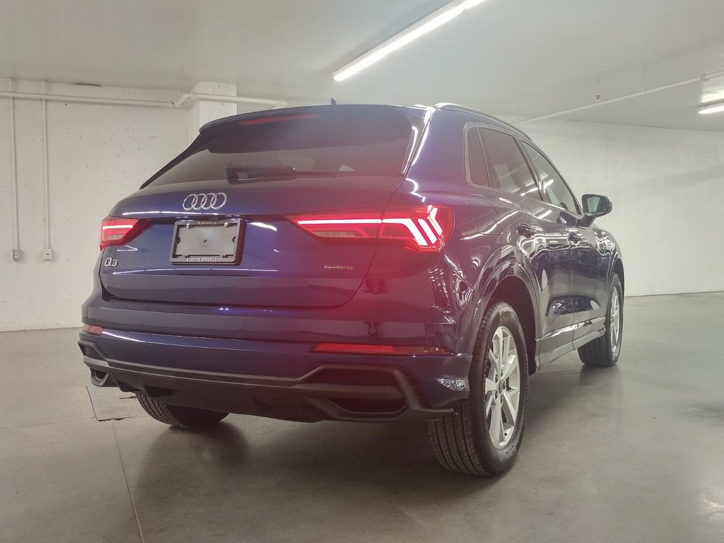 Audi Q3 45 KOMFORT QUATTRO TOIT PANO | CARPLAY | CAMERA 2024 à Laval, Québec - 4 - w1024h768px