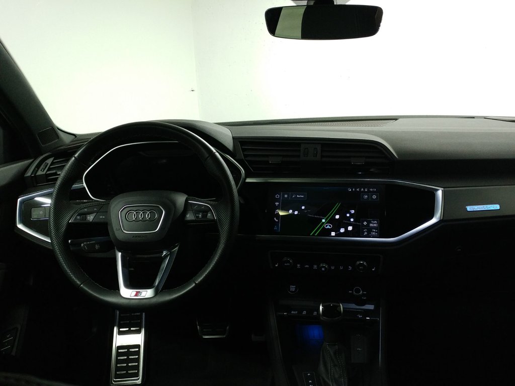 Audi Q3 TECHNIK S-LINE BLACK OPTIC | TOIT | NAVI | CARPLAY 2024 à Laval, Québec - 10 - w1024h768px