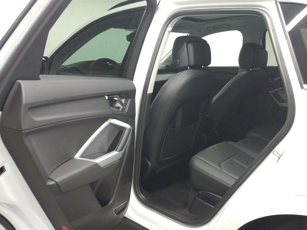 Audi Q3 45 KOMFORT QUATTRO TOIT | CAMERA | CARPLAY 2024 à Laval, Québec - 9 - w1024h768px