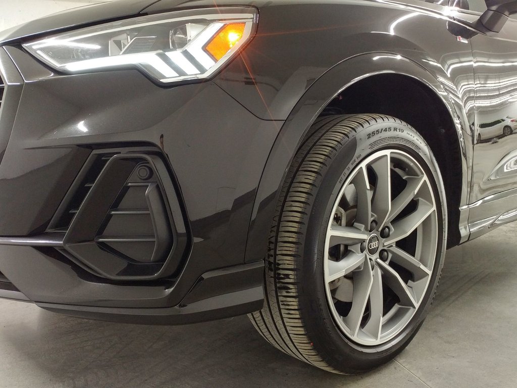 2024 Audi Q3 45 KOMFORT QUATTRO VORSPRUNG TOIT PANO|ANGLE MORT in Laval, Quebec - 6 - w1024h768px