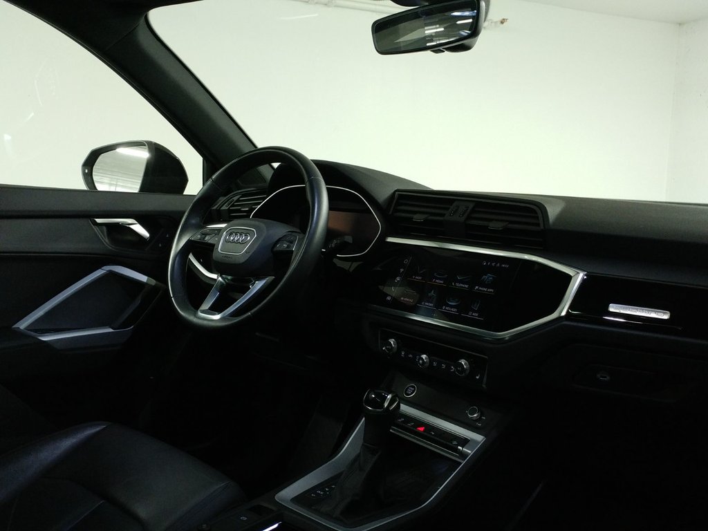 2024 Audi Q3 45 KOMFORT QUATTRO VORSPRUNG TOIT PANO|ANGLE MORT in Laval, Quebec - 7 - w1024h768px