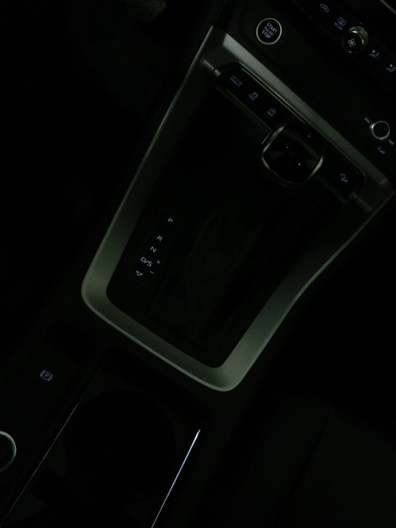 2024 Audi Q3 45 KOMFORT QUATTRO VORSPRUNG TOIT PANO|ANGLE MORT in Laval, Quebec - 16 - w1024h768px