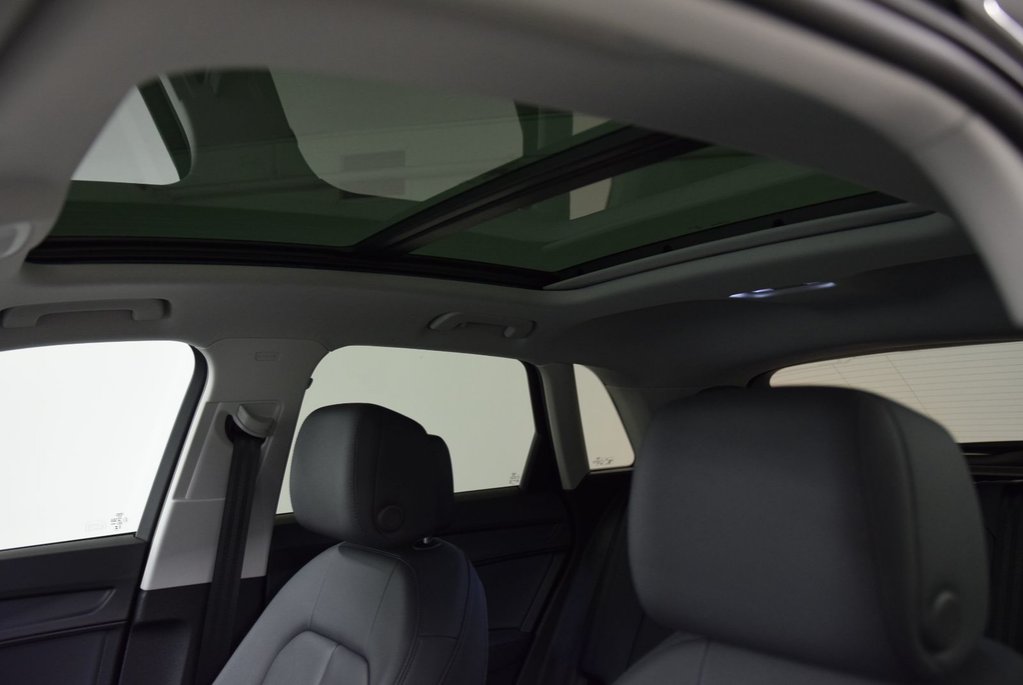 2024 Audi Q3 45 KOMFORT QUATTRO TOIT PANO|CARPLAY|CAMERA in Laval, Quebec - 10 - w1024h768px
