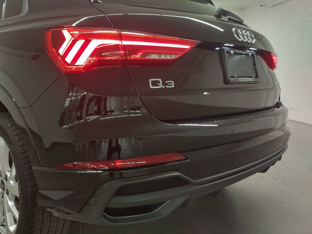 2025 Audi Q3 45 KOMFORT QUATTRO TOIT PANO|VOLANT CHAUFFANT in Laval, Quebec - 19 - w1024h768px
