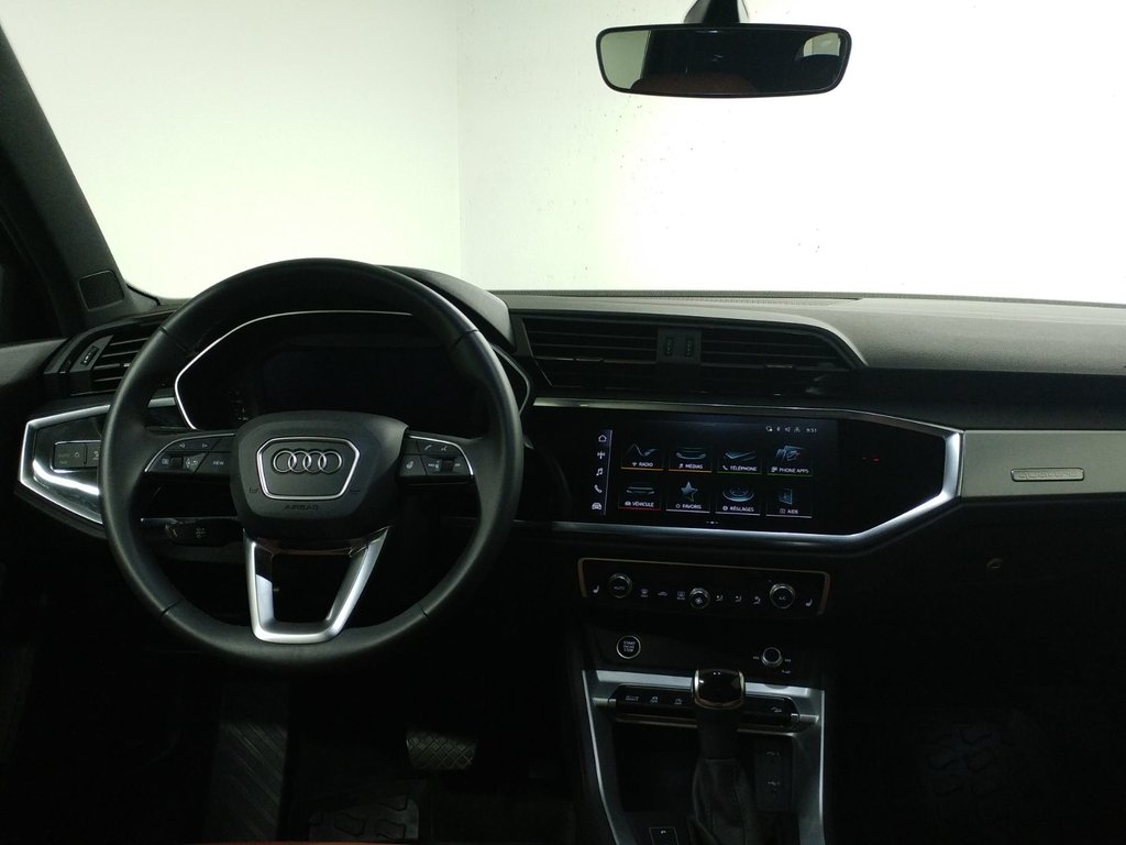 2025 Audi Q3 45 KOMFORT QUATTRO TOIT PANO|VOLANT CHAUFFANT in Laval, Quebec - 10 - w1024h768px