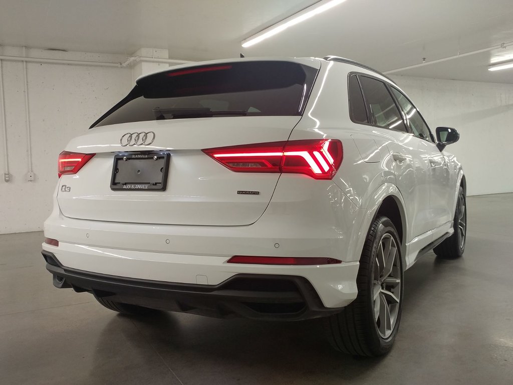 2025 Audi Q3 KOMFORT QUATTRO VORSPRUNG TOIT|CARPLAY|ANGLE MORT in Laval, Quebec - 4 - w1024h768px