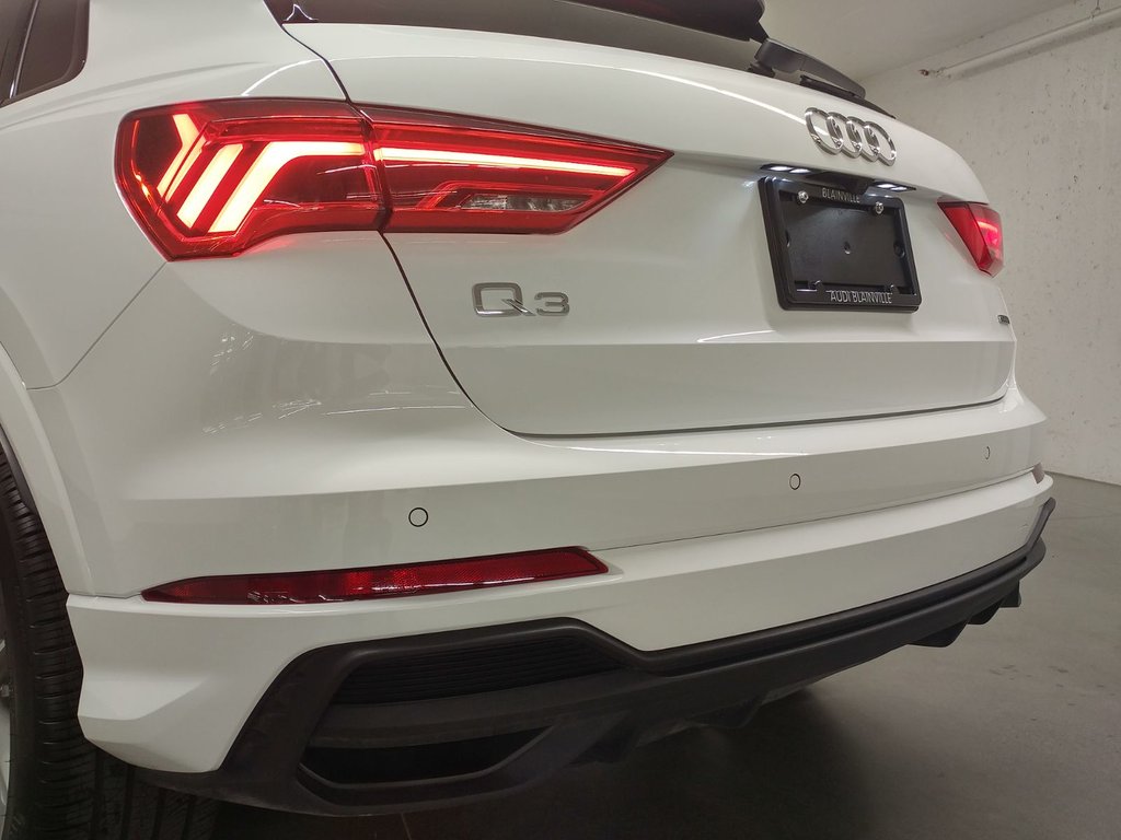 2025 Audi Q3 KOMFORT QUATTRO VORSPRUNG TOIT|CARPLAY|ANGLE MORT in Laval, Quebec - 19 - w1024h768px