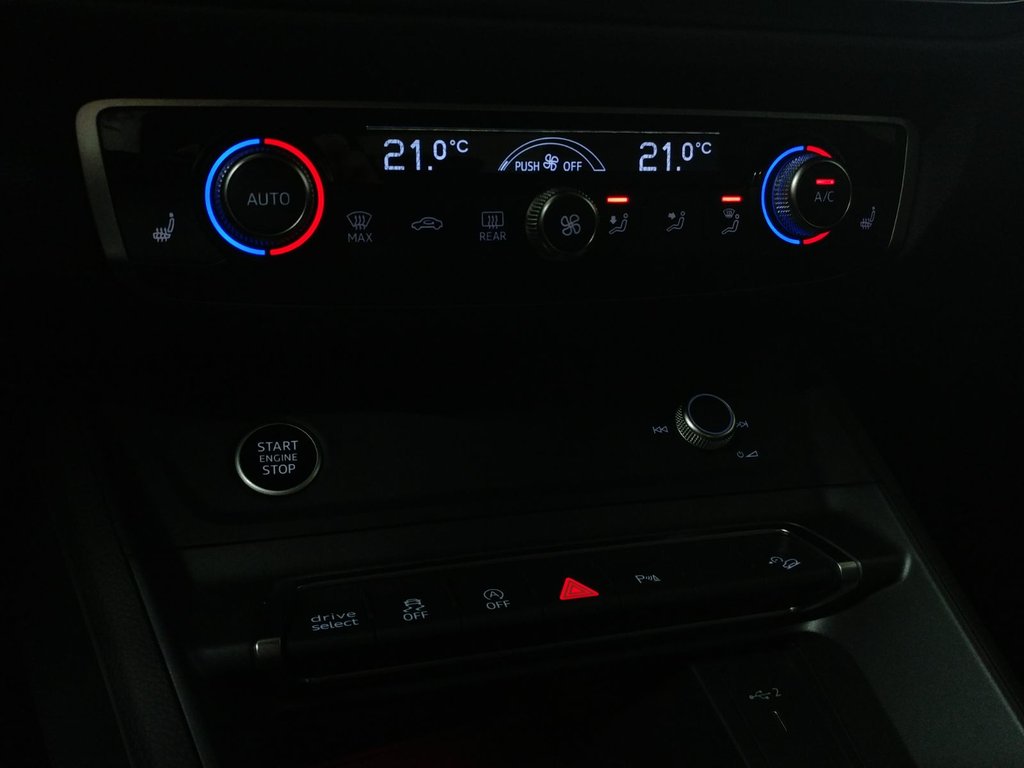 Audi Q3 PROGRESSIV QUATTRO S-LINE BLACK OPTICS TOIT PANO 2025 à Laval, Québec - 15 - w1024h768px
