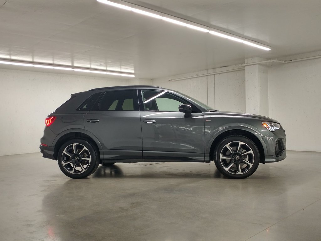 Audi Q3 PROGRESSIV QUATTRO S-LINE BLACK OPTICS TOIT PANO 2025 à Laval, Québec - 3 - w1024h768px