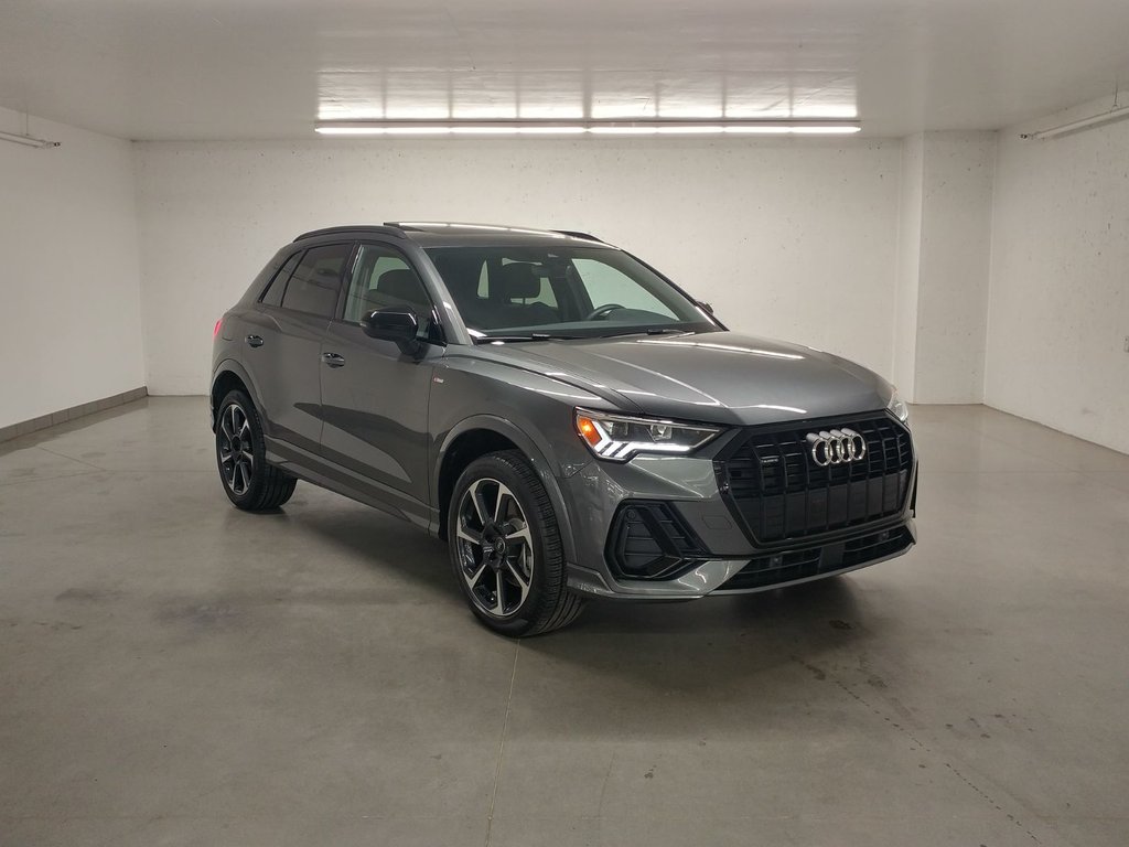 Audi Q3 PROGRESSIV QUATTRO S-LINE BLACK OPTICS TOIT PANO 2025 à Laval, Québec - 1 - w1024h768px