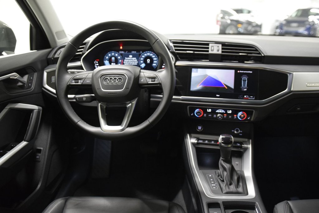 2025 Audi Q3 45 KOMFORT QUATTRO TOIT PANO|CARPLAY|CAMERA in Laval, Quebec - 19 - w1024h768px