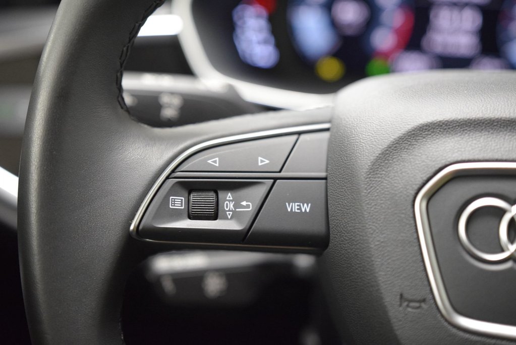2025 Audi Q3 45 KOMFORT QUATTRO TOIT PANO|CARPLAY|CAMERA in Laval, Quebec - 18 - w1024h768px
