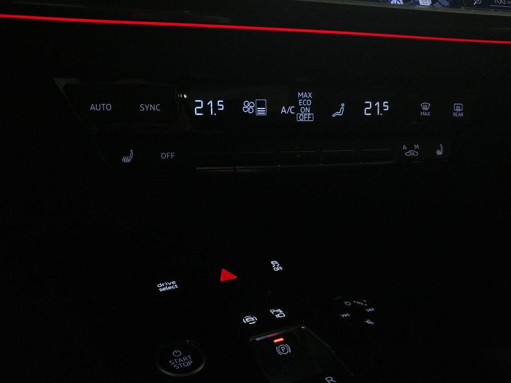 Audi Q4 e-tron TECHNIK S-LINE BLACK PACK|TECH PACK|PREMIUM PACK 2023 à Laval, Québec - 15 - w1024h768px