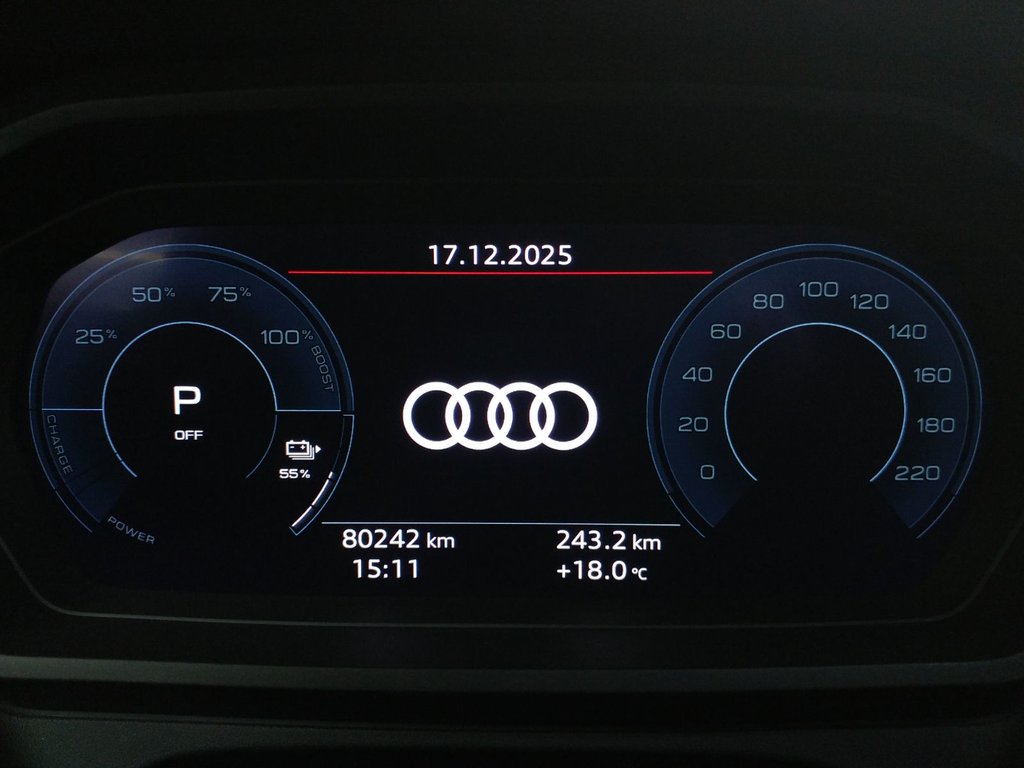 Audi Q4 e-tron TECHNIK S-LINE BLACK PACK|TECH PACK|PREMIUM PACK 2023 à Laval, Québec - 13 - w1024h768px