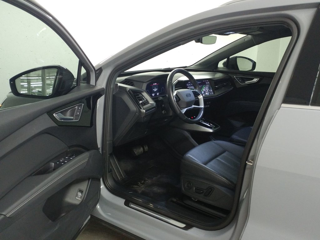 2024 Audi Q4 e-tron 55 QUATTRO TOIT|NAVIGATION|BANG & OLUFSEN|CARPLAY in Laval, Quebec - 12 - w1024h768px