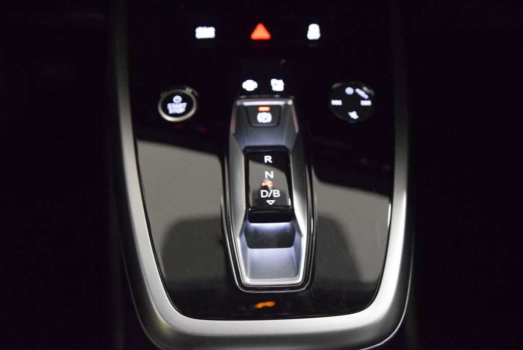 2025 Audi Q4 e-tron 55 QUATTRO TOIT PANO|NGLE MORT|SONOS|CARPLAY in Laval, Quebec - 22 - w1024h768px