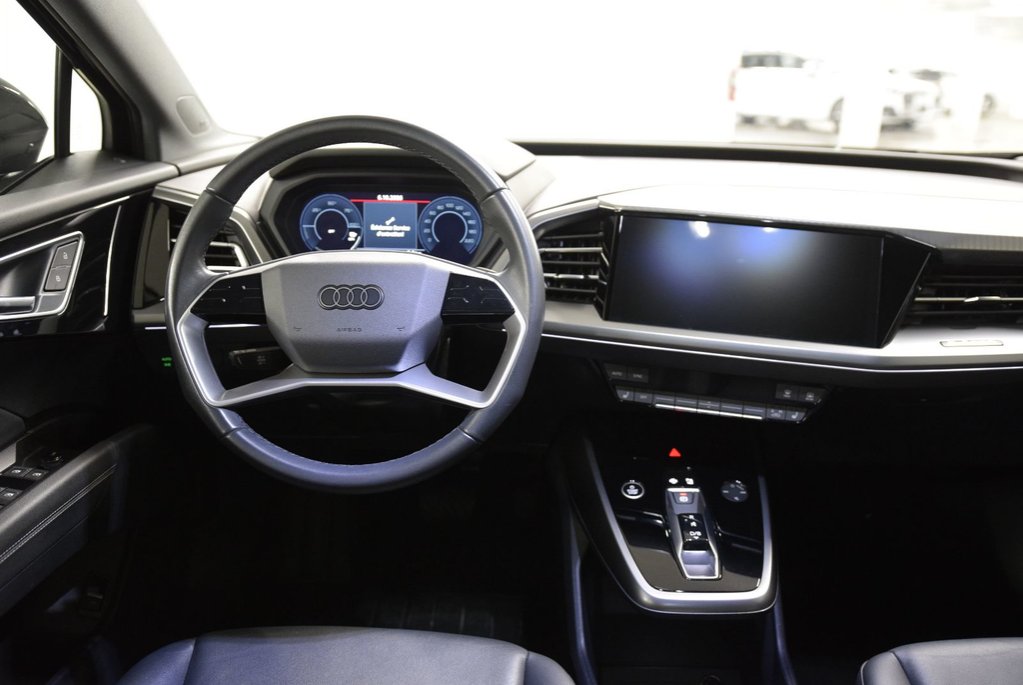 2025 Audi Q4 e-tron 55 QUATTRO TOIT PANO|NGLE MORT|SONOS|CARPLAY in Laval, Quebec - 15 - w1024h768px