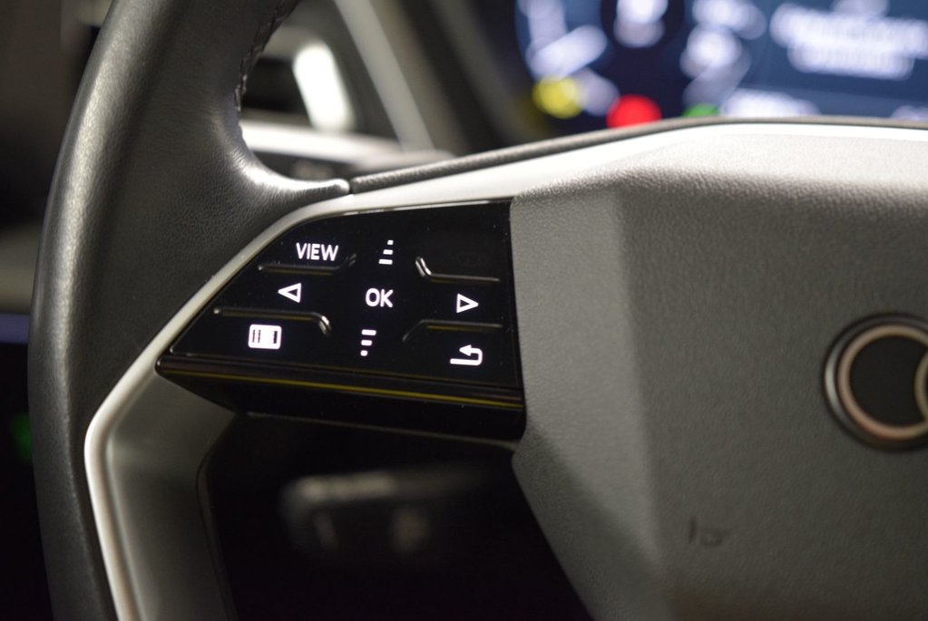 2025 Audi Q4 e-tron 55 QUATTRO TOIT PANO|NGLE MORT|SONOS|CARPLAY in Laval, Quebec - 16 - w1024h768px